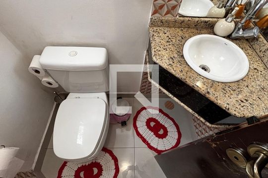 Lavabo de casa à venda com 3 quartos, 225m² em Vila Metalúrgica, Santo André
