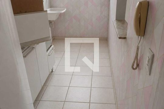 Cozinha de apartamento para alugar com 2 quartos, 45m² em Parque dos Lagos, Ribeirão Preto