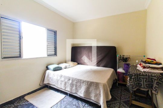 Quarto 1 de casa à venda com 5 quartos, 220m² em Cidade Líder, São Paulo