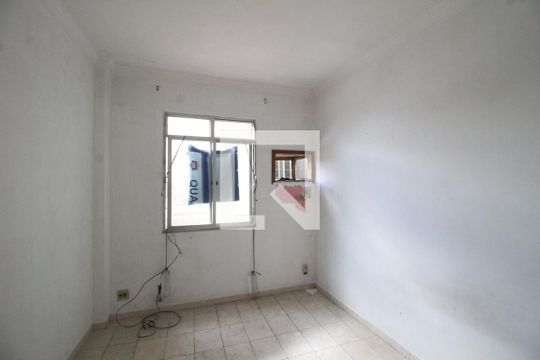 Quarto de apartamento para alugar com 2 quartos, 38m² em Olinda, Nilópolis