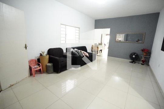 Casa à venda com 6 quartos, 300m² em Residencial Vereda dos Buritis, Goiânia