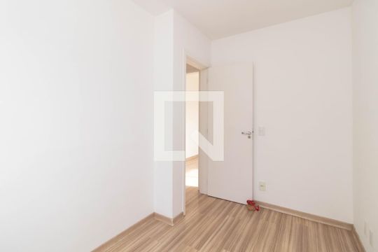 Quarto 1 de apartamento para alugar com 2 quartos, 55m² em Ipanema, Porto Alegre