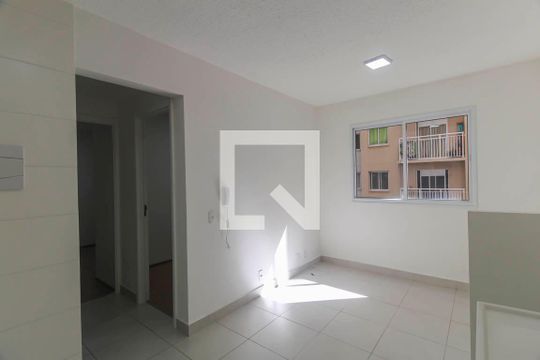 Apartamento para alugar com 2 quartos, 32m² em Vila Ema, São Paulo