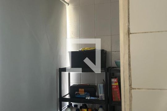 Apartamento à venda com 2 quartos, 54m² em Jardim Santo André, Santo André