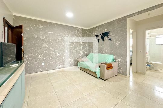 Sala de TV de apartamento para alugar com 2 quartos, 64m² em Ingleses Norte, Florianópolis