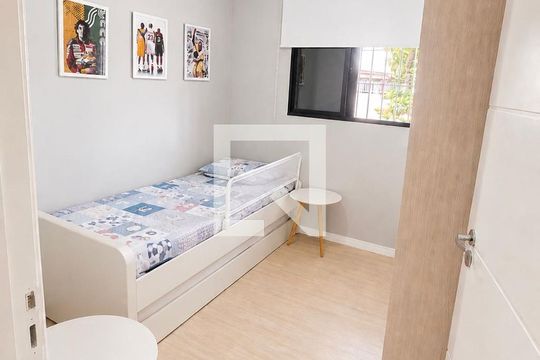 Quarto 2 de casa à venda com 3 quartos, 100m² em Engenheiro Goulart, São Paulo