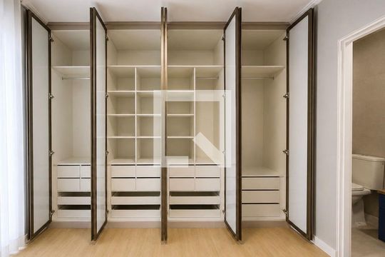 Suíte  de casa à venda com 3 quartos, 100m² em Engenheiro Goulart, São Paulo