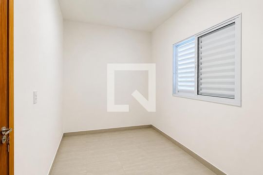 Quarto  de casa para alugar com 2 quartos, 60m² em Aguassai, Cotia