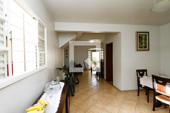 Sala de Jantar de casa à venda com 4 quartos, 360m² em Álvaro Camargos, Belo Horizonte