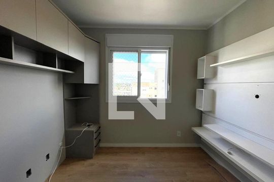 Apartamento para alugar com 2 quartos, 57m² em Pátria Nova, Novo Hamburgo