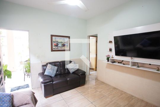 Sala de casa à venda com 5 quartos, 141m² em Curicica, Rio de Janeiro