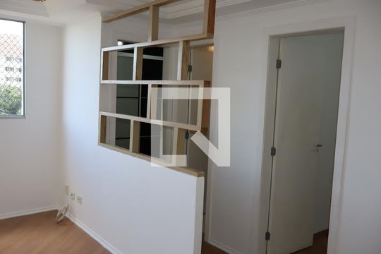 Sala de apartamento à venda com 3 quartos, 58m² em Cidade Líder, São Paulo