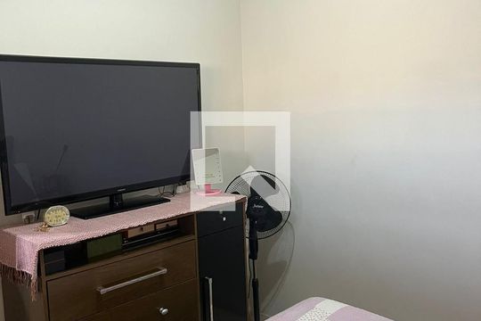 Quarto de casa à venda com 6 quartos, 186m² em Pousada Santo Antonio, Belo Horizonte