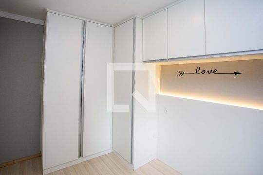 Quarto 1 de apartamento à venda com 2 quartos, 41m² em Jardim Campanario, Diadema