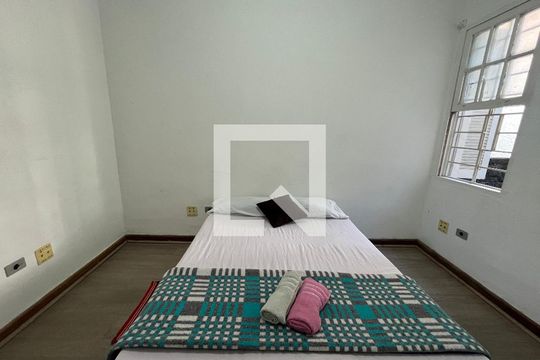 Quarto 2 de casa para alugar com 5 quartos, 450m² em Santana, São Paulo
