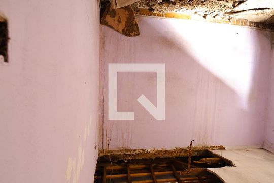 Quarto 1 de casa à venda com 5 quartos, 265m² em Vila Guilhermina, São Paulo