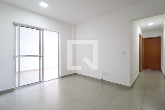 Apartamento para alugar com 2 quartos, 80m² em Novo Mundo, Uberlândia