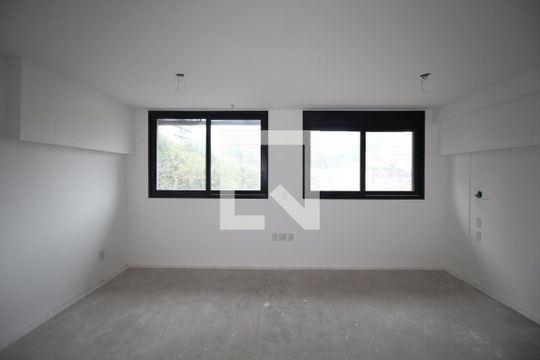 Studio de kitnet/studio à venda com 0 quarto, 41m² em Auxiliadora, Porto Alegre