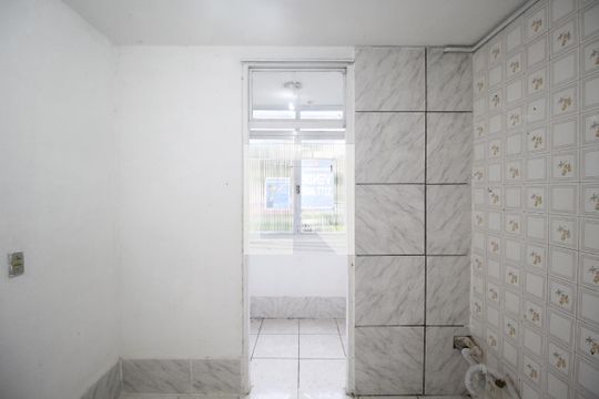 Sala/Cozinha de apartamento para alugar com 0 quarto, 40m² em Humaitá, Porto Alegre