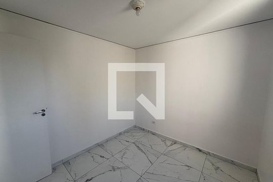 Quarto 1 de apartamento para alugar com 2 quartos, 52m² em Cidade Líder, São Paulo