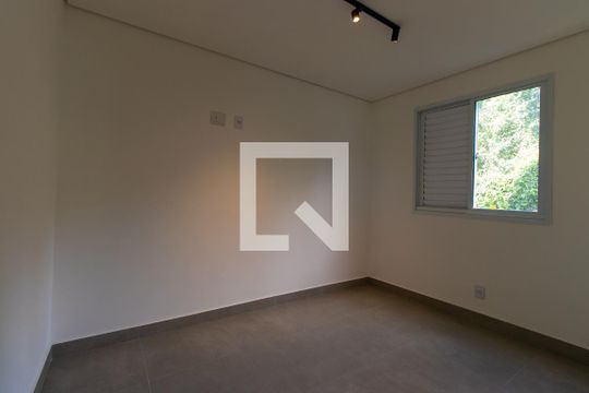 Quarto 1 de apartamento para alugar com 2 quartos, 50m² em Jardim Pioneira, Cotia