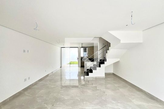 Sala de casa à venda com 3 quartos, 160m² em Santa Branca, Belo Horizonte