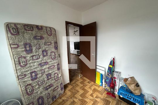 Quarto 1 de apartamento para alugar com 2 quartos, 62m² em Cavalcanti, Rio de Janeiro
