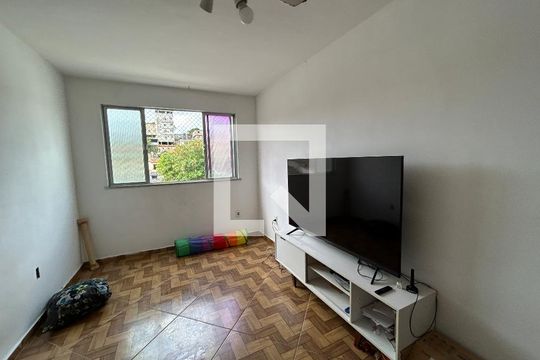 Sala de apartamento para alugar com 2 quartos, 62m² em Cavalcanti, Rio de Janeiro