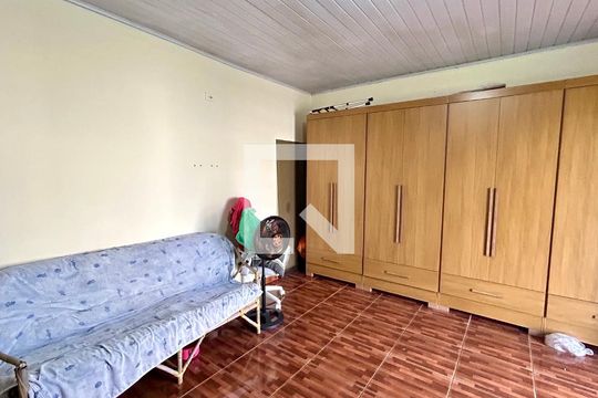 Quarto 2 de casa para alugar com 2 quartos, 90m² em Jardim Nova Cidade, Guarulhos
