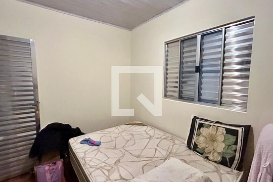 Quarto 1 de casa para alugar com 2 quartos, 90m² em Jardim Nova Cidade, Guarulhos