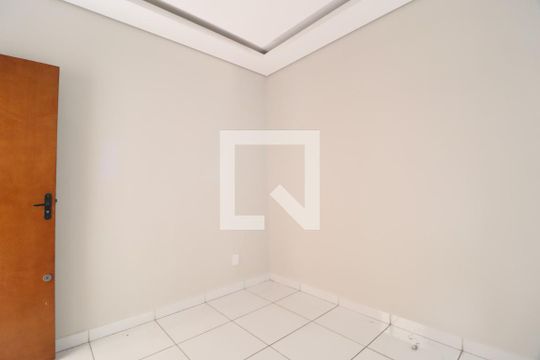 Sala de apartamento para alugar com 2 quartos, 65m² em Jardim Patricia, Uberlândia