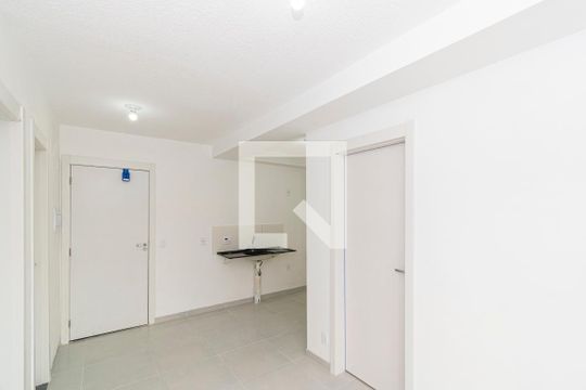 Sala de apartamento para alugar com 2 quartos, 38m² em Bonsucesso, Rio de Janeiro