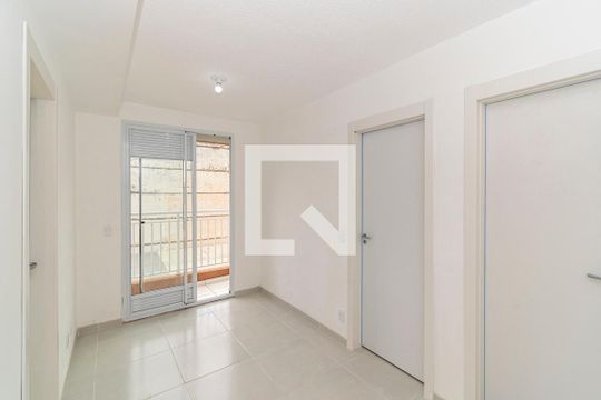 Sala de apartamento para alugar com 2 quartos, 38m² em Bonsucesso, Rio de Janeiro