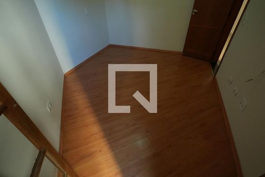 Quarto 1 de apartamento para alugar com 2 quartos, 75m² em Santa Maria, Santo André