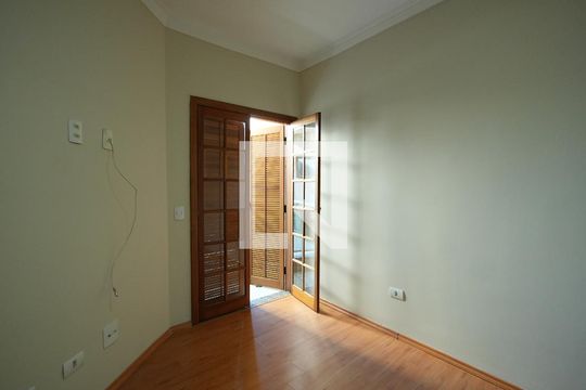 Quarto 1 de apartamento para alugar com 2 quartos, 75m² em Santa Maria, Santo André