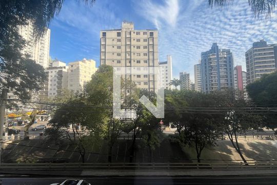 Apartamento para alugar com 3 quartos, 160m² em Centro, Campinas
