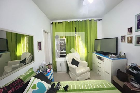 Quarto 1 - suíte de casa à venda com 5 quartos, 8635m² em Vila Valqueire, Rio de Janeiro