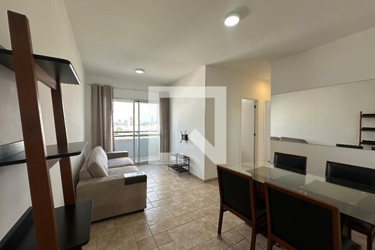 Sala de apartamento para alugar com 3 quartos, 65m² em Tamboré, Barueri