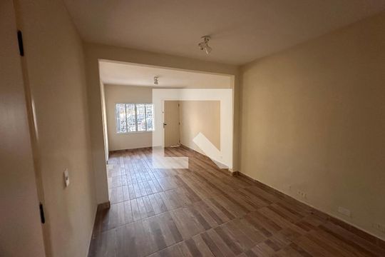 Casa à venda com 4 quartos, 140m² em Brooklin, São Paulo