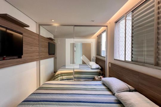 Apartamento à venda com 3 quartos, 140m² em Buritis, Belo Horizonte
