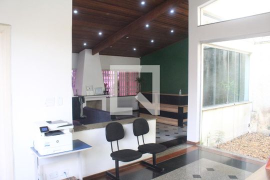 Sala de casa à venda com 5 quartos, 400m² em Santa Paula, São Caetano do Sul