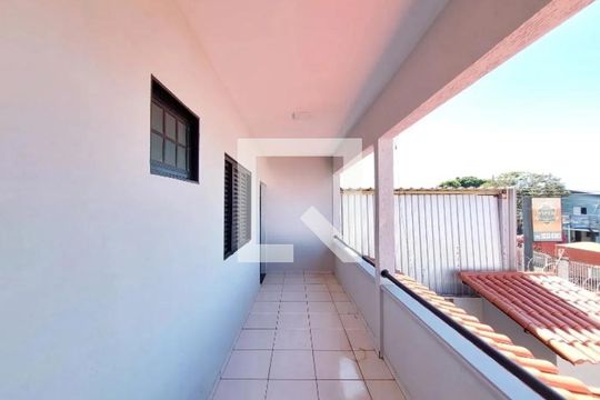 Casa para alugar com 4 quartos, 180m² em Umuarama, Uberlândia