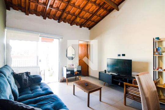 Casa à venda com 3 quartos, 200m² em Vila Rio de Janeiro, Guarulhos