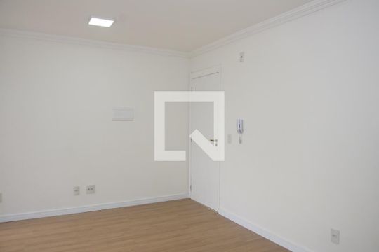 Sala de apartamento para alugar com 2 quartos, 54m² em Jardim de Lourdes, Embu das Artes
