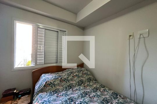 Quarto de apartamento para alugar com 2 quartos, 70m² em Bethaville I, Barueri