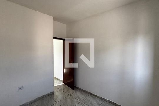 Quarto 1 de apartamento para alugar com 2 quartos, 50m² em Jardim Ipanema, Santo André