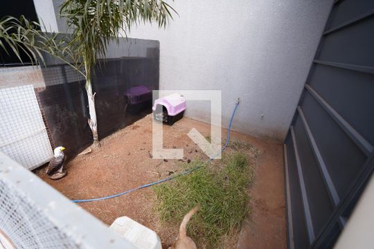 Casa à venda com 3 quartos, 120m² em Parque das Flores, Goiânia