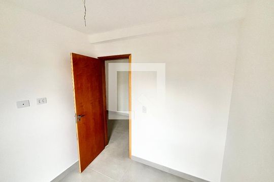 Quarto 1 de apartamento à venda com 2 quartos, 44m² em Vila Paiva, São Paulo