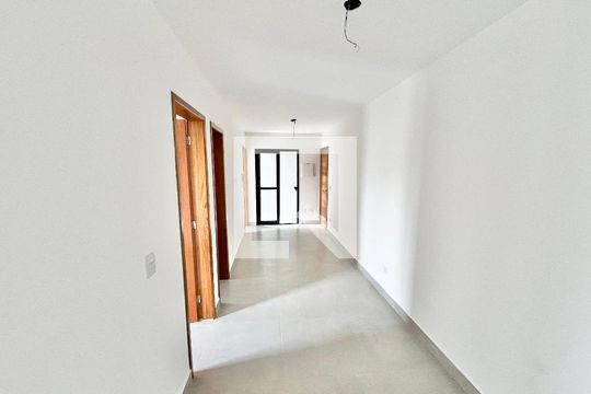 Sala/Cozinha de apartamento à venda com 2 quartos, 44m² em Vila Paiva, São Paulo