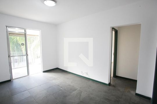 Sala de apartamento à venda com 2 quartos, 70m² em Pechincha, Rio de Janeiro
